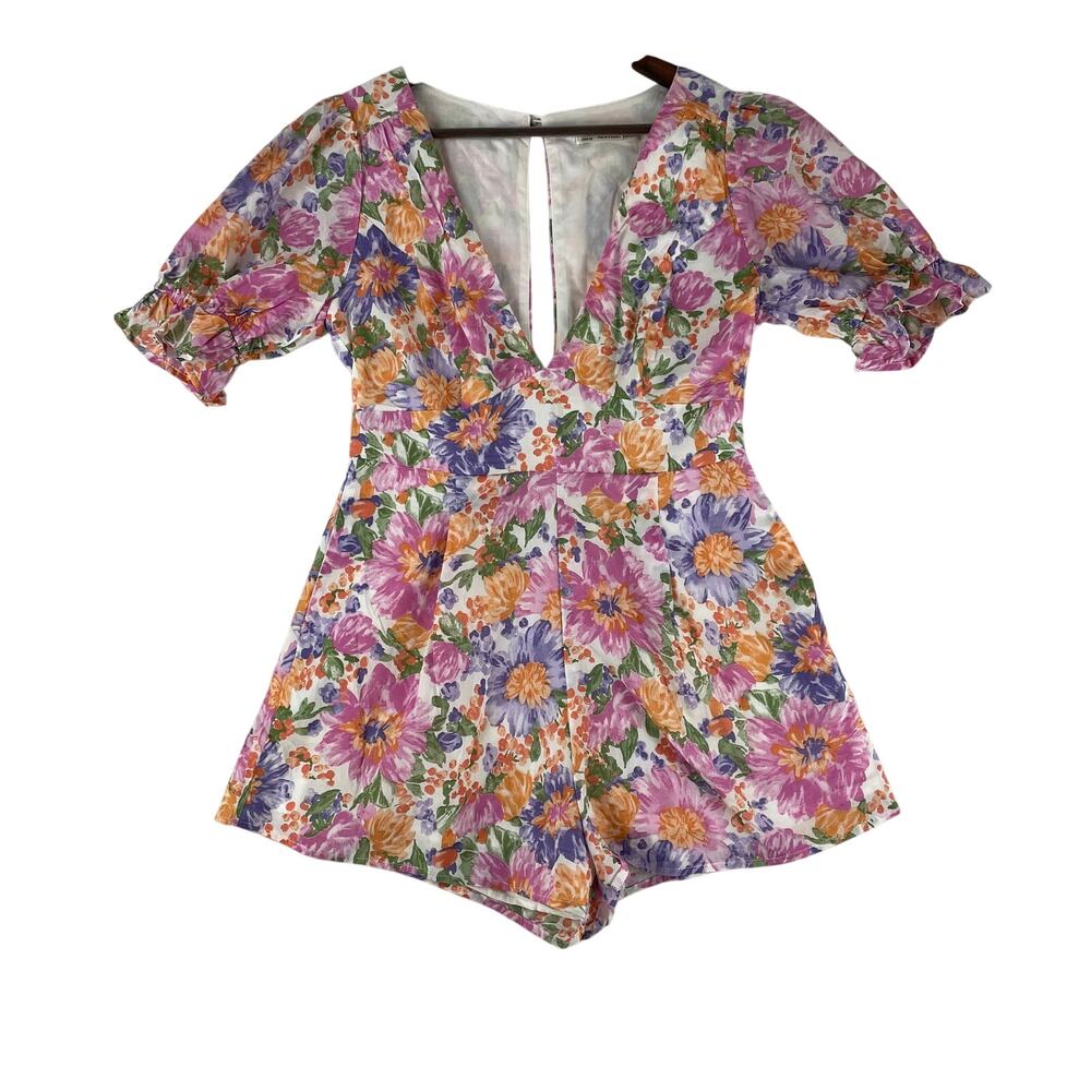 Here Comes The Sun Womens Floral Romper M V-Neck Puff Sleeve Pink Purple EUC